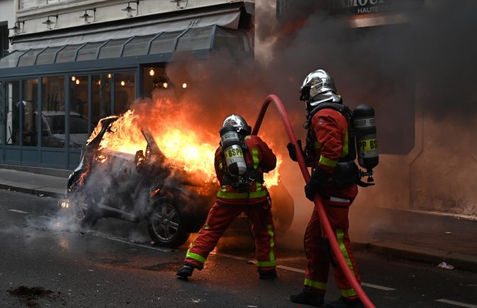 Francuska: U protestima povrijeđeno 135 ljudi, više od 1.000 uhapšeno
