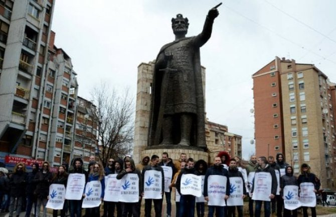 Protest studenata Prištinskog univerziteta: Gdje su ljudska prava Srba (FOTO)