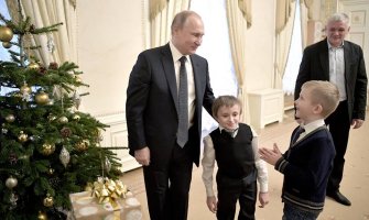 Putin ispunio neobičnu želju oboljelom dječaku (VIDEO)(FOTO)