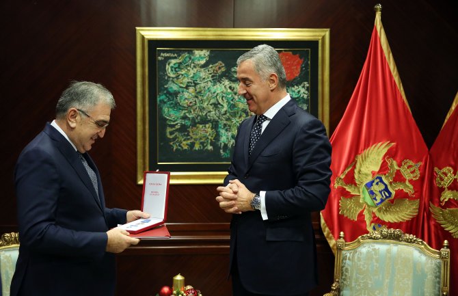 Đukanović uručio ambasadoru Turske medalju za zasluge države Crne Gore