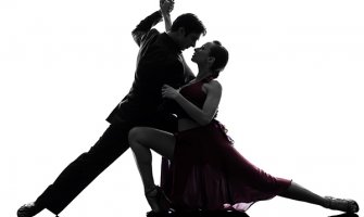 Ples pokreće cijelo tijelo i zateže mišiće