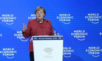 Merkel u Davosu: Strategija 