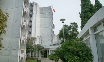 Samoubistvo u Podgorici: Djevojka skočila sa Studentskog doma