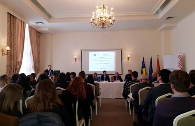 Više od 2 miliona eura za zajedničke projekte CG i Kosova u oblastima zapošljavanja i turizma