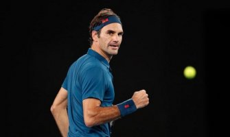 Federer lako do drugog kola Rolan Garosa