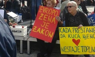 Ukidanje naknada sramna odluka, vlasti moraju pronaći rješenje za 22 hiljade majki Crne Gore