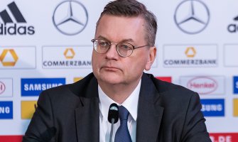 Predsjednik fudbalskog saveza Njemačke dao ostavku zbog sata od 6.000 eura