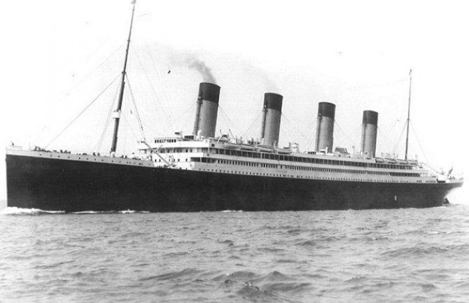 Titanik nije potonuo nakon udara u ledeni brijeg?