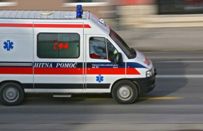 Travnik: Zaraženi koronavirusom preminuo u vozilu Hitne pomoći
