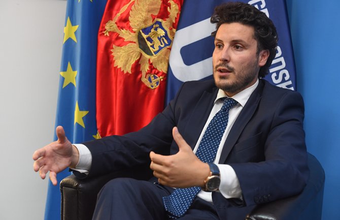 Abazović: URA ne spada u opozicione partije koje samo kritikuju