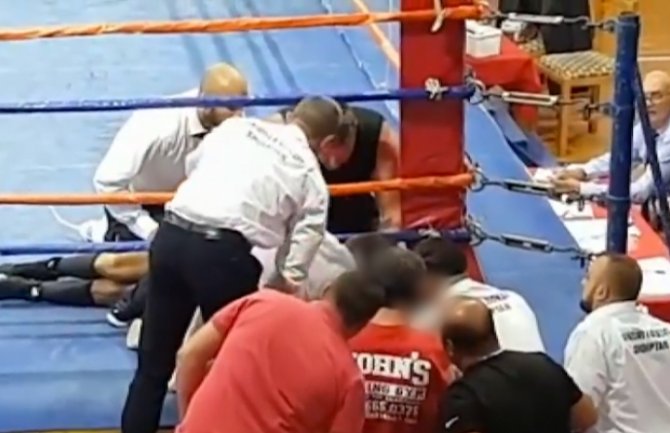 Još jedna u nizu tragedija u ringu: Bugarski bokser preminuo usred borbe (VIDEO)