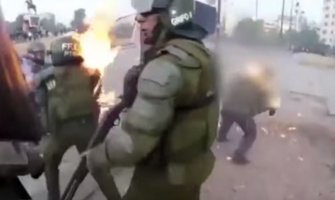 Čile: Tokom protesta zapaljene dvije policajke, njihovo stanje ozbiljno (VIDEO)