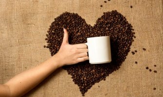 Svakodnevno konzumiranje crne kafe pozitivno utiče na rad srca