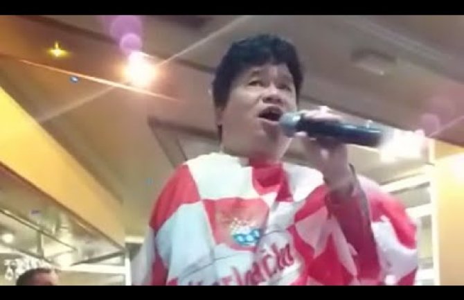 Kinez protjeran iz Hrvatske zbog pjevanja ustaških pjesama(VIDEO)