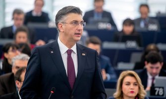 Hrvatska: Plenković smijenio ministra zdravlja