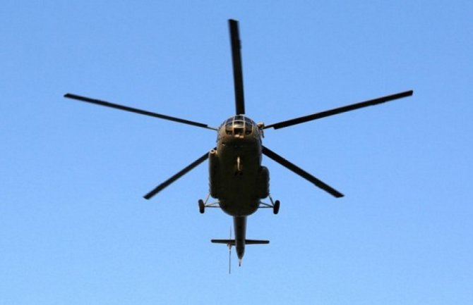 SAD: Helikopter pao na auto-put, šestoro poginulo
