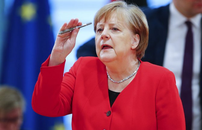 Merkel: Pandemija koronavirusa mijenja ravnotežu svjetske ekonomije