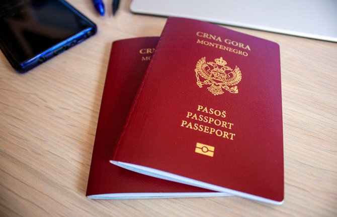 Do sada 31 zahtjev za crnogorski pasoš