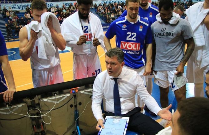 Mijović ostaje trener ,,plavih“