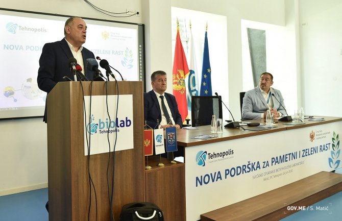 Simović otvorio novu laboratoriju u Tehnopolisu: Za brze i snažne razvojne prodore u poljoprivredi