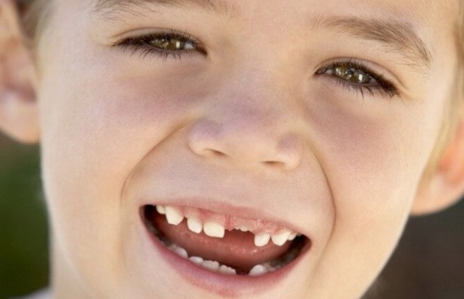 Stručnjaci poručuju da ne bacate dječije mliječne zube: Jednog dana mogu da spasu život ako zatreba