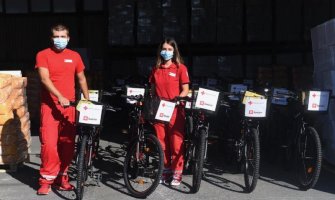 Volonterima Crvenog krsta 25 bicikala