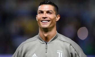 Ronaldo zarađuje 31 milion eura po sezoni, najplaćeniji fudbaler u Italiji