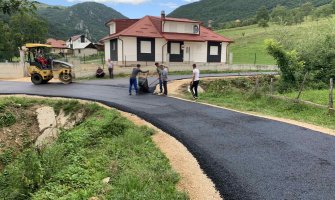 Nastavak podrške Vlade: 2,7km novih seoskih puteva u Petnjici
