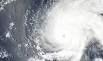 Uragan Laura ojačao, prijeti američkoj obali