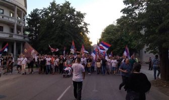 Protestne šetnje održane u nekoliko crnogorskih gradova
