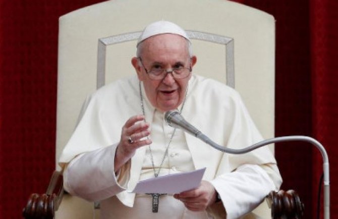 Papa Franja: Ogovaranje je gora kuga od koronavirusa, uzdržite se!