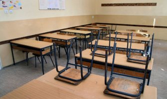 Preko 100 nastavnika iz Podgorice inficirano kovidom