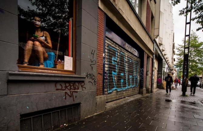 Brisel zabranio prostituciju zbog širenja pandemije