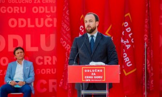 Nikolić: Dačić se nada da će mu napadi na Crnu Goru donijeti ministarsko mjesto