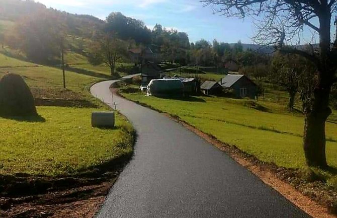 Opština Berane završila asfaltiranje pet kilometara puteva u šest sela