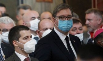 Vladike nisu htjele da Vučić govori na sahrani mitropolita Amfilohija