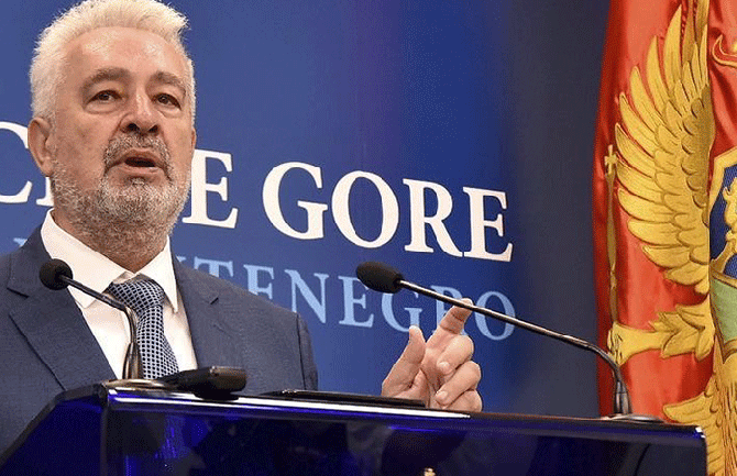 Vlada Crne Gore razmišlja o ukidanju zabrane Bećkoviću i Georgijevu