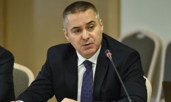 Veljović: Identifikovana osoba koja je prijetila Abazoviću