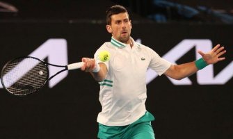 Novak u polufinalu Australijan opena