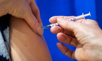Uvesti obaveznu vakcinaciju protiv korone