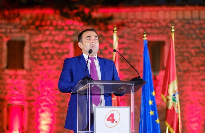 SDP inicirao vanrednu sjednicu Skupštine Prijestonice zbog ustoličenja Joanikija