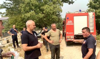 Cetinjski vatrogasci danonoćno na terenu, za trud po 200 eura od gradonačelnika
