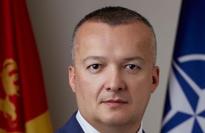 Filipović: Ko je suspendovao Ustav i dao Marku Milačiću da odlučuje o nacionalnoj bezbjednosti?