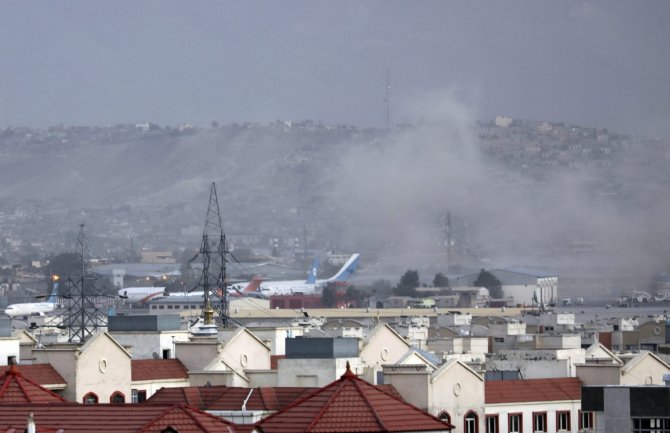 Teroristički napad na aerodrom u Kabulu, ima poginulih
