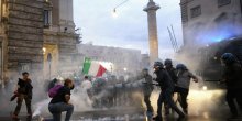 Žestoki sukobi u Italiji zbog kovid propusnica: Demonstranti umalo stigli do sjedišta Vlade, policija koristila suzavce i vodene topove