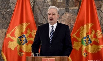 Krivokapić čestitao Novu godinu: Srećna Evropa sad i Crna Gora odmah