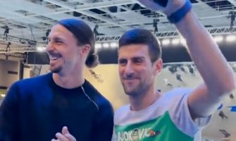 Kad se sretnu Ibrahimović i Đoković pa zapjevaju 