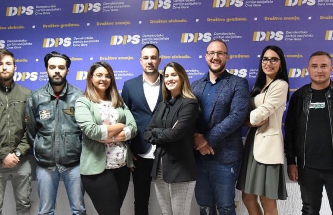 Savjet mladih DPS Danilovgrad: Humana akcija “Dan pruženih ruku” istakla važnost uloge mladih na polju socijalne politike