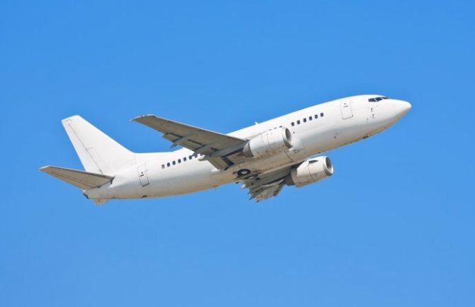 Bizarna situacija na letu Ženeva - Pariz: Dva pilota se potukla tokom leta