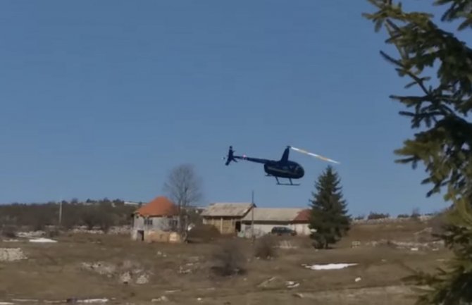 Sjenica: Iznajmila helikopter da stigne bratu na sahranu 